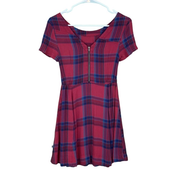 Volcom Red Plaid Short Sleeve Mini Skater Dress - Picture 5 of 14